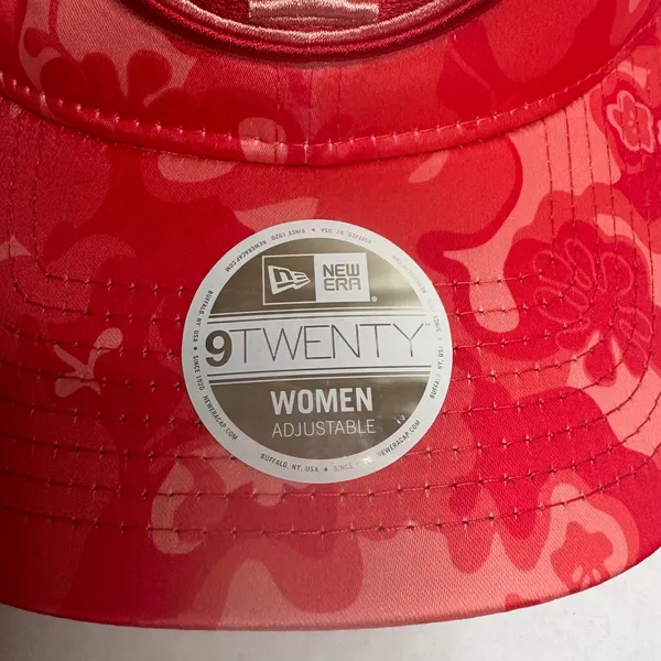 New Era San Francisco 49ers‎ Womens 9Twenty Floral Camo Adjustable Hat - Image 2