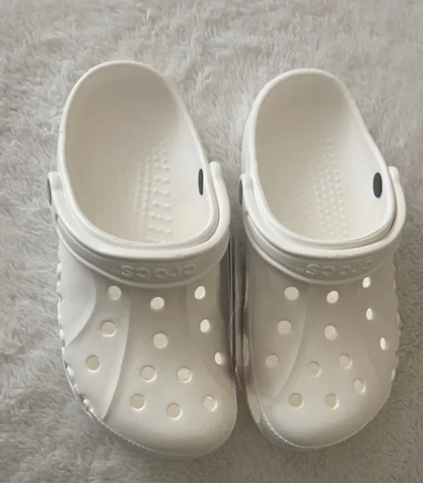 Crocs Baya White Unisex Clog, Size: Women's (7) - Image 7