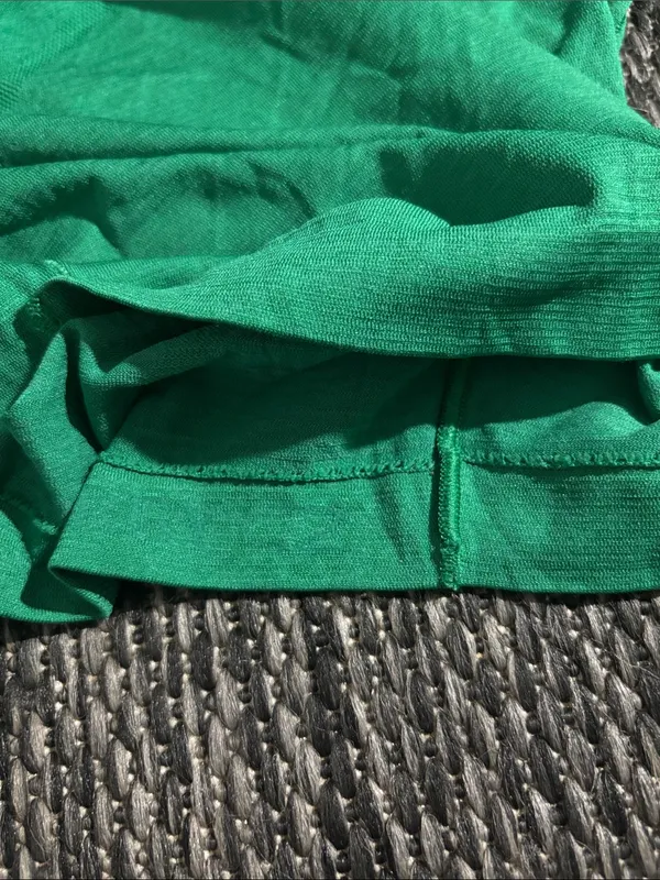 Lululemon Swiftly Tech Crop Short Sleeve Shirt Everglade Green Silverescent Sz 2 - Image 3