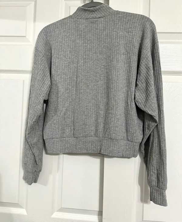 Abound Gray Mock Neck Sweater - Image 4