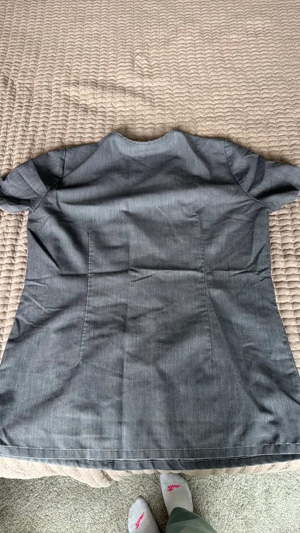 FIGS Scrub Top - Image 2