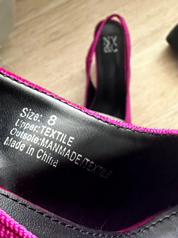 NY&Co velvet magenta lyla pump with closed pointed toe rhinestone bows - Image 2