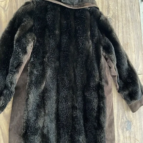 Lykafur Brown Faux Fur Coat for Women Vintage Tissavel France - Sz M w/S… - Image 14