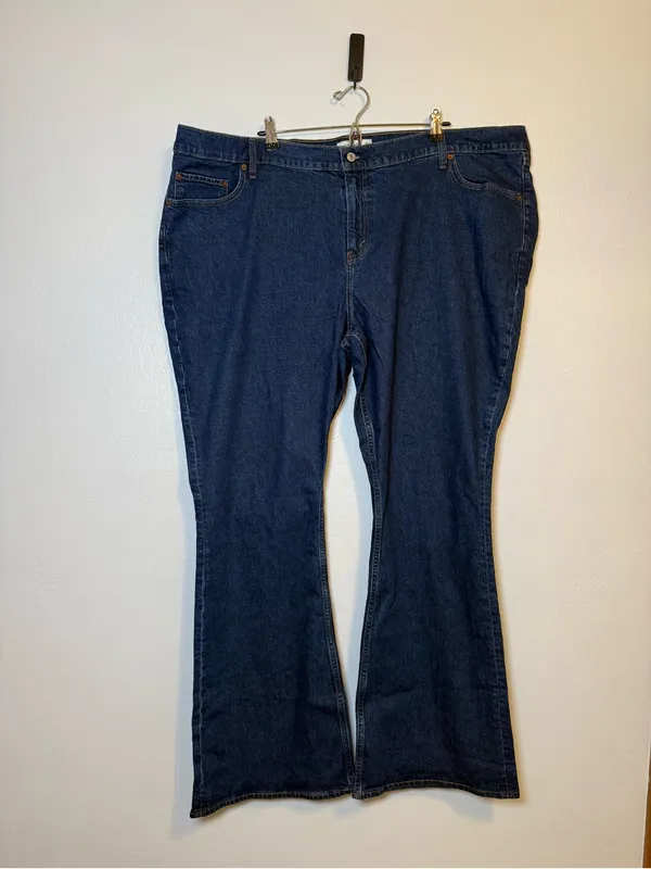 Abercrombie and Fitch mid rise bootcut jeans in dark wash tall inseam - Image 2