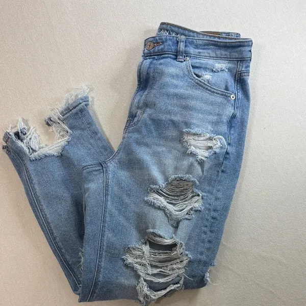 American Eagle Outfitters Distressed Blue Ankle Jeans - Image 11