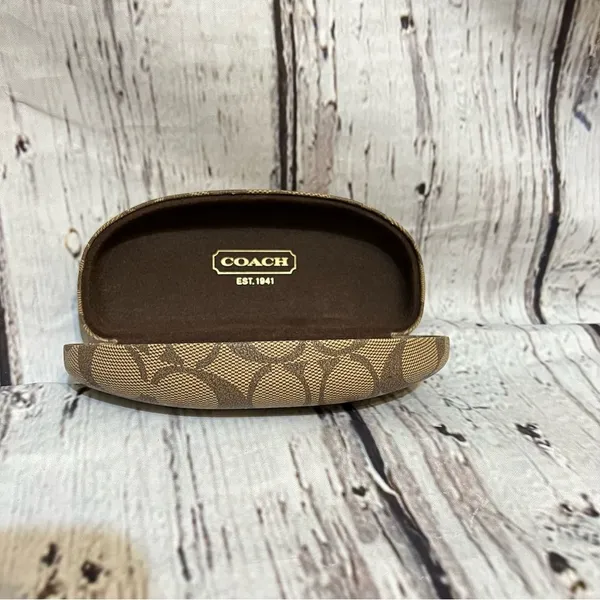 Coach brown classic vintage monogram glasses case - Image 8