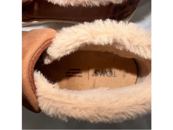 TOMS Brown Suede Faux Fur Lined Leopard Print Slip On Ankle Booties 7 Platform - Image 4