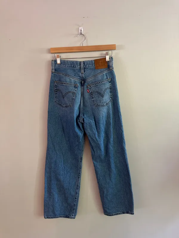 Levi’s Ribcage Ankle Jeans Straight - Image 8