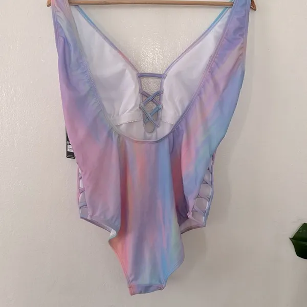 GO COCO Swimsuit NWT Pink Size L - Image 3
