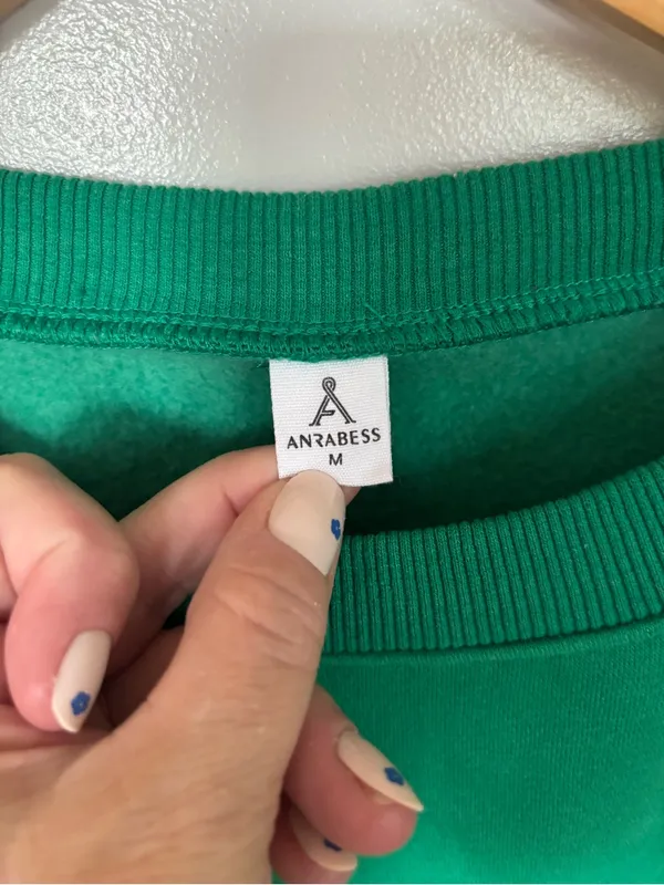 Annabess Women's Green Athletic Drawstring Shorts with Front Pockets Size M - Image 3