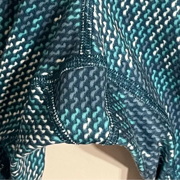 Nike Pro Women's‎ Size Medium Green Geometric Print Dri-Fit Leggings - Image 7
