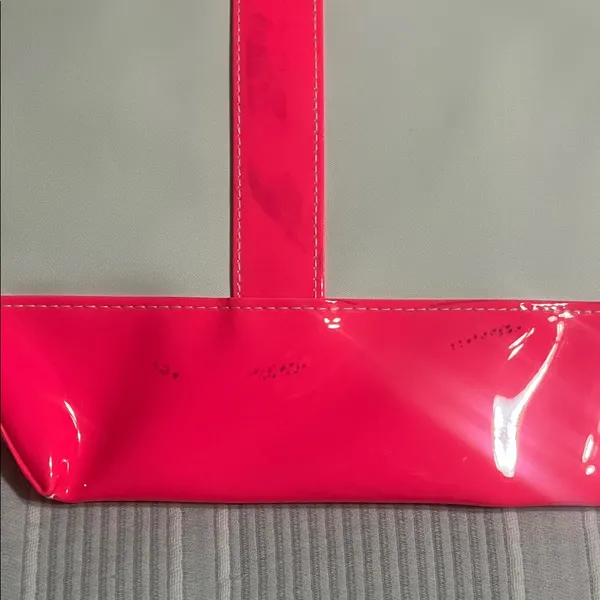 Juicy Couture Neon Pink and Cream Tote - Image 4