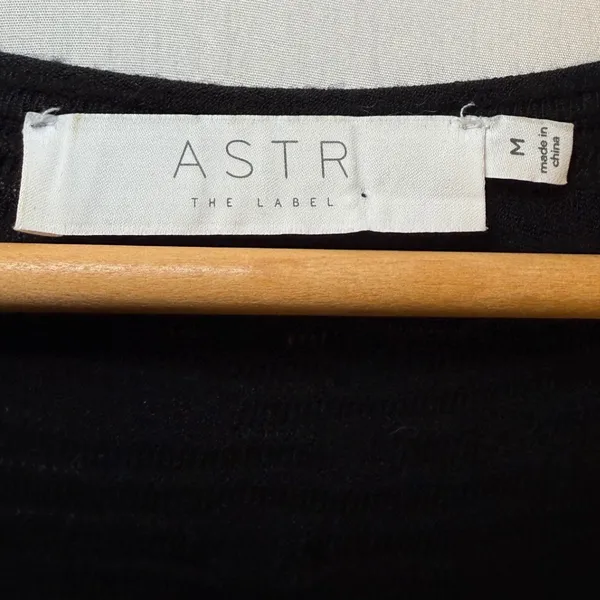 ASTR The Label Black Twist Front Ribbed Knit Long Sleeve‎ Midi Dress Medium - Image 3