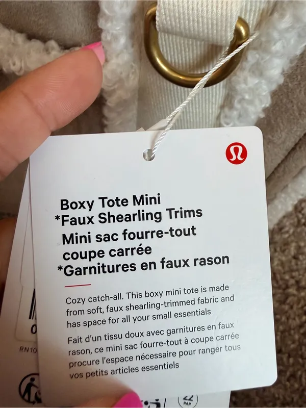 NWT Lululemon Boxy Mini Tote Bag 4.5L *Faux Shearling Trims ivory - Image 7