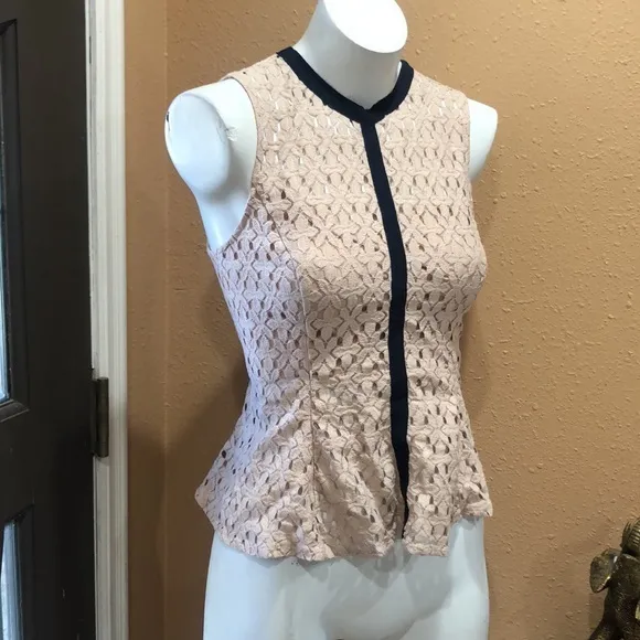Endless rose beige lace peplum top - Image 2