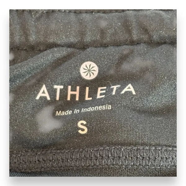 Athleta Cadet Black Ready Set Short Womens Size Small Black Running‎ Yoga Gym - Image 3