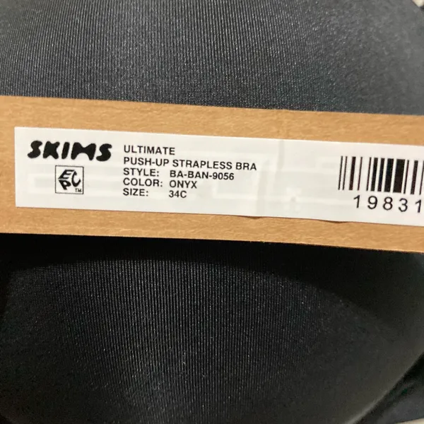 SKIMS Strapless Ultimate Bra 34C - Image 5