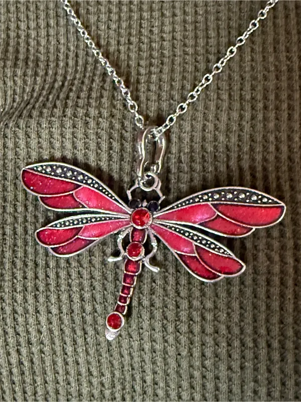 Silver Tone Pink Dragonfly Pendant Necklace - Image 2