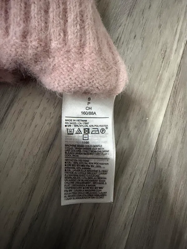 NWT Old Navy Sweater - Image 5