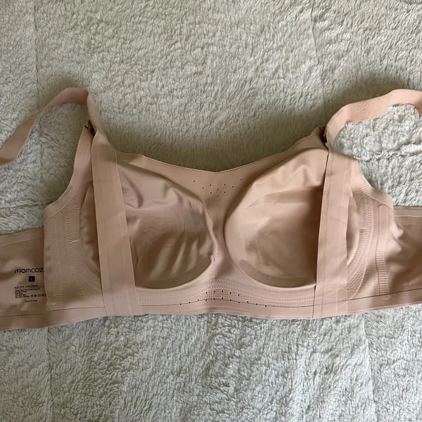 Momcozy Hands-Free‎ Nursing & Wearable Pumping Bra - Beige Large - Image 4