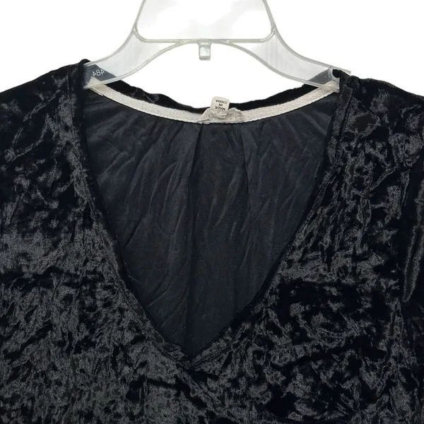 POL Black Crushed Velvet‎ Gothic Boho Top Size Small Blouse Aesthetic Trendy - Image 3