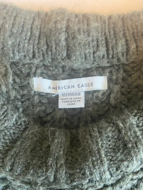American Eagle Outfitters Sweater - Image 2