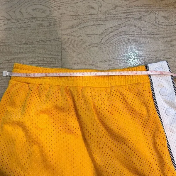 NWOT fila women’s yellow‎ snap off skirt size Xs - Image 5