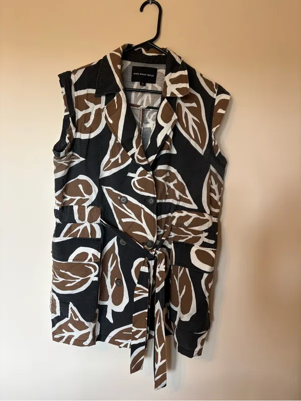 Who What Wear Black Brown Leaf-Print Sleeveless vest and short set - Image 4