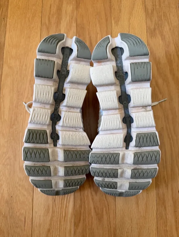 Women’s On Cloud Cloudswift Running Shoes (Size 7) - Image 6