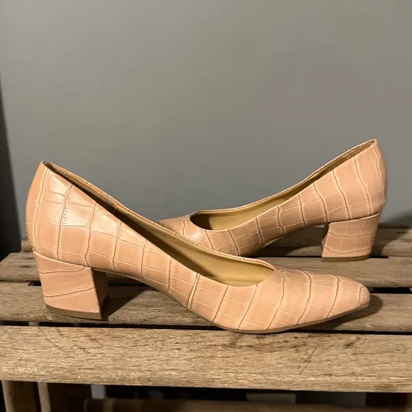 Naturalizer Carmen Crocodile Embossed Tan leather block heels sz 7.5‎ A23 - Image 7