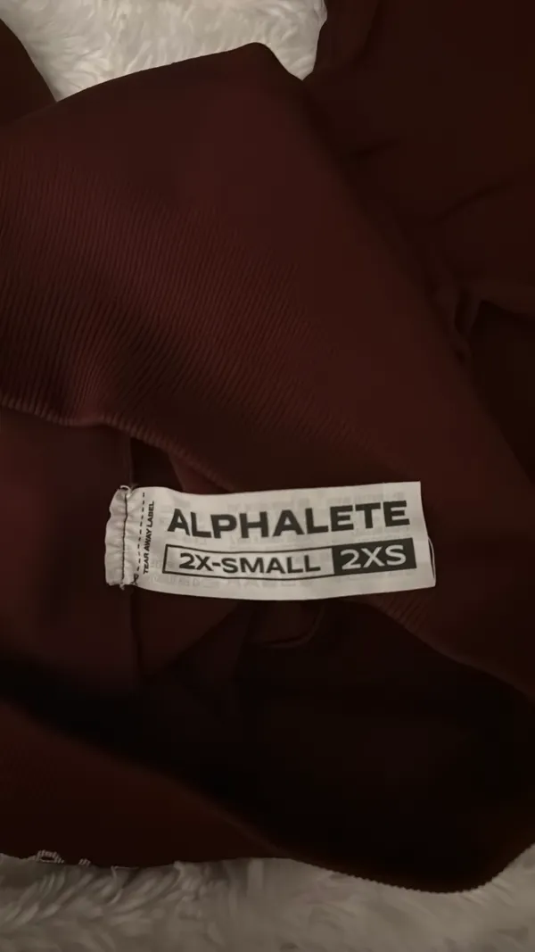 Alphalete Leggings - Image 4