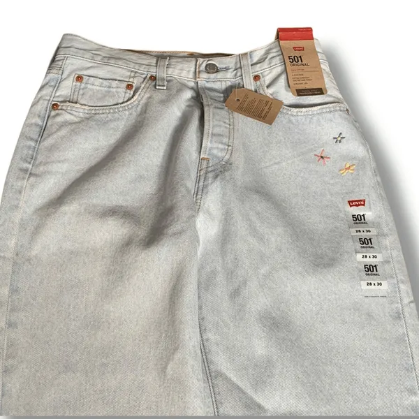 Levi’s 501 Original Floral Embroidered Straight Leg Jeans 28x30‎ Light Wash - Image 7