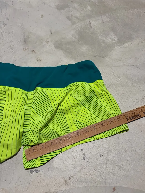 Brooks Neon Lime Running Shorts with Teal Waistband - Image 7
