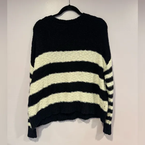 Black and white stripe‎ Harley Davidson sweater - Image 4