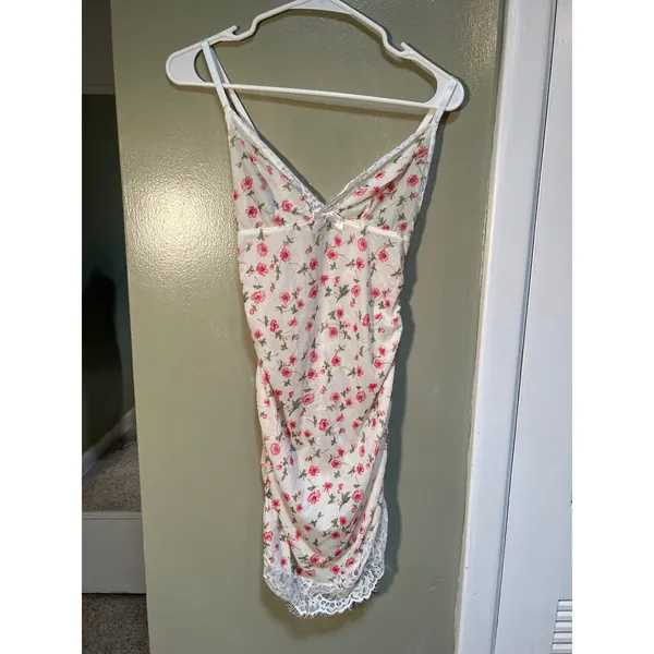 Women's Sz Medium Lace Edge Floral Print Slip Dress White Pink V-Neck Sheer Mini - Image 3