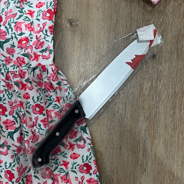 XS women’s pink floral dress costume horror cosplay with classic knife prop - Image 3