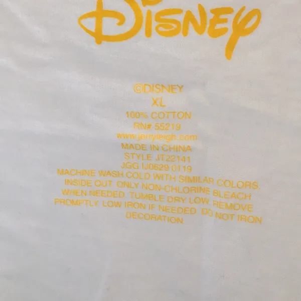 FINAL MARKDOWN Ladies Disney tee xl NWT - Image 3