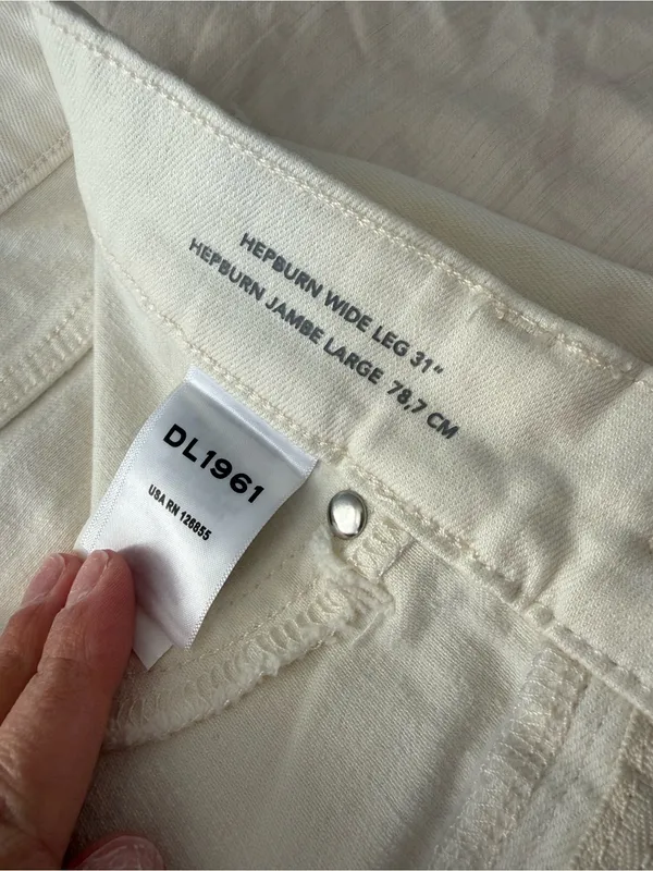NWOT!! DL1961 Women's White Wide-Leg High-Rise Jeans - Image 2