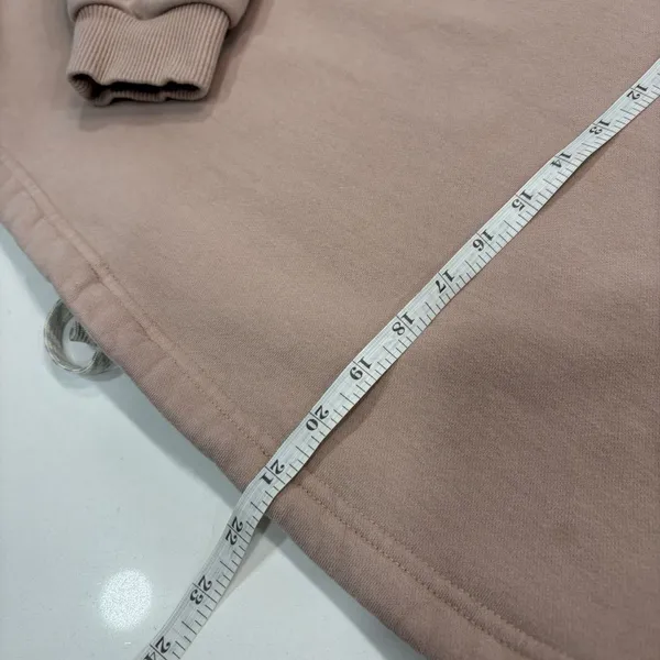 Vuori Sweatshirt Womens Size Large Restore Crewneck Crop Pink Pullover Athletic - Image 4