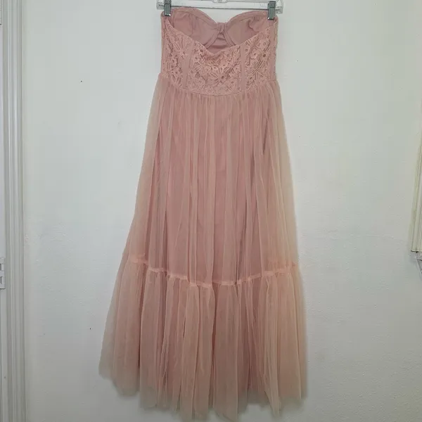 Selfie Leslie Gown Strapless Dancing With Me Sweetheart Tulle Midi Dress Pink - Image 4