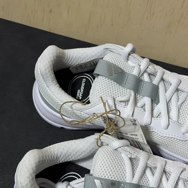 Adidas Cloudfoam Flex Laces Womens 6 White Silver Walking Shoes JS4891 New - Image 2