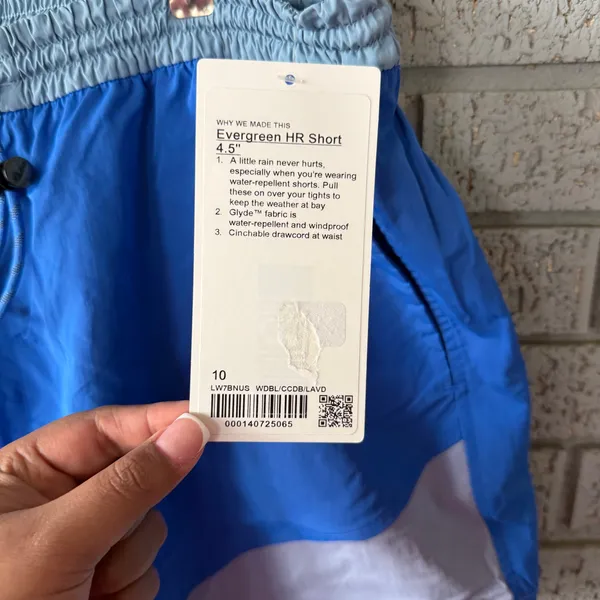 NWT Lululemon Evergreen Shorts Womens Size 10 - Image 4