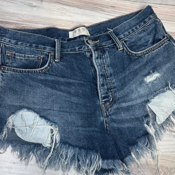 We The Free Free People Byron Bay‎ Denim Cut Off Shorts 28 Distressed Jean Short - Image 2