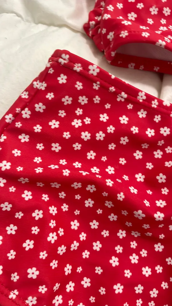 SheIn Bathingsuit Red Floral Retro High Waisted - Image 2