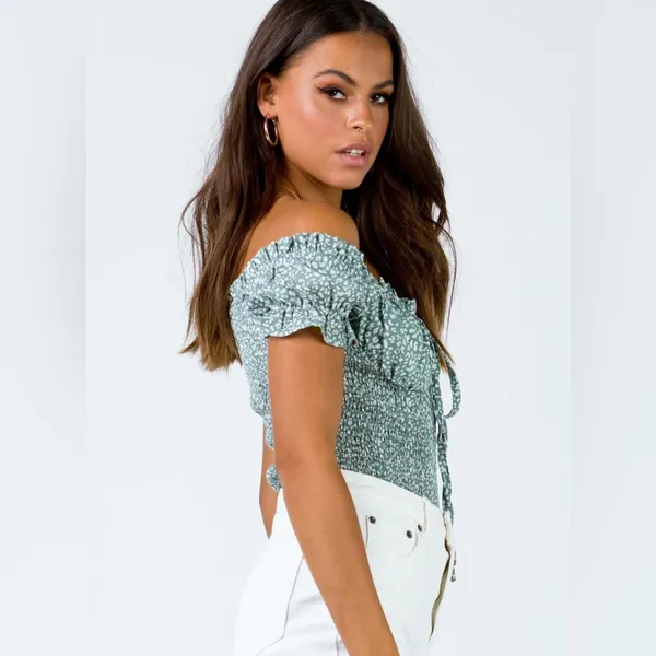 Princess Polly Asha Bodysuit in Green Size 8 New with tag - Image 3