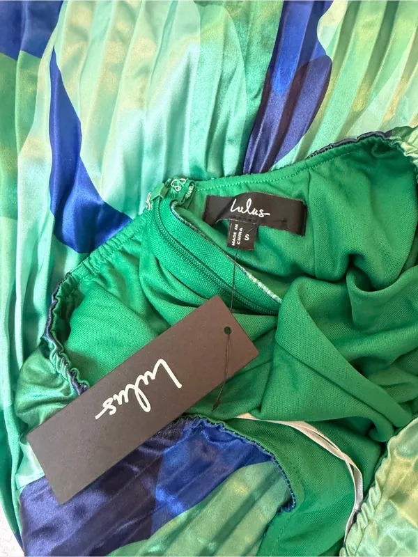 Lulus Prime Poise Green And Blue Abstract Satin Halter Maxi Dress NWT Small - Image 6