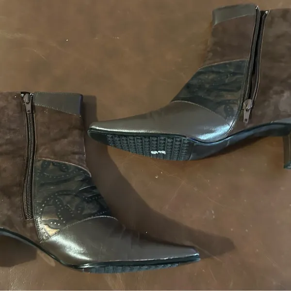 Booties Women's Pointed Toe Mid-Heel Ankle Booties Dark BrownMonzo & Franco 9 M - Image 2