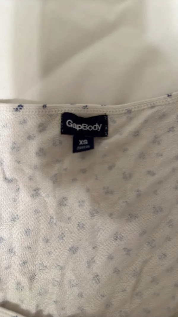 Gap Sleep Body Shirt - Image 2