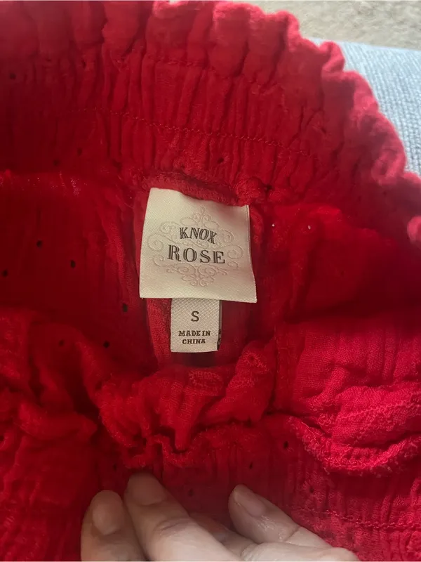 Knox Rose Red Textured Tie-Waist Bermuda Shorts - Image 2