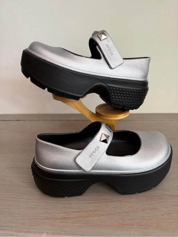 New Crocs Stomp Metallic Mary Jane 210437-040 Silver Black Platforms Size 9 - Image 2